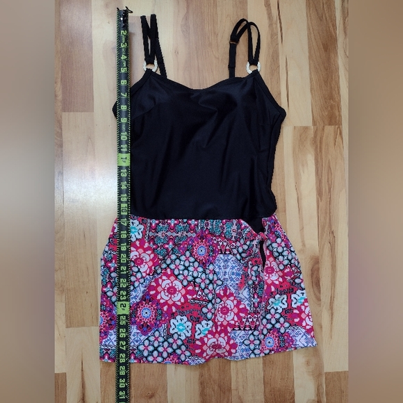 Krista Swimsuit 12 - Picture 5 of 8